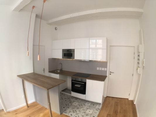 Relooking total pour ce studio à Lyon 2ème